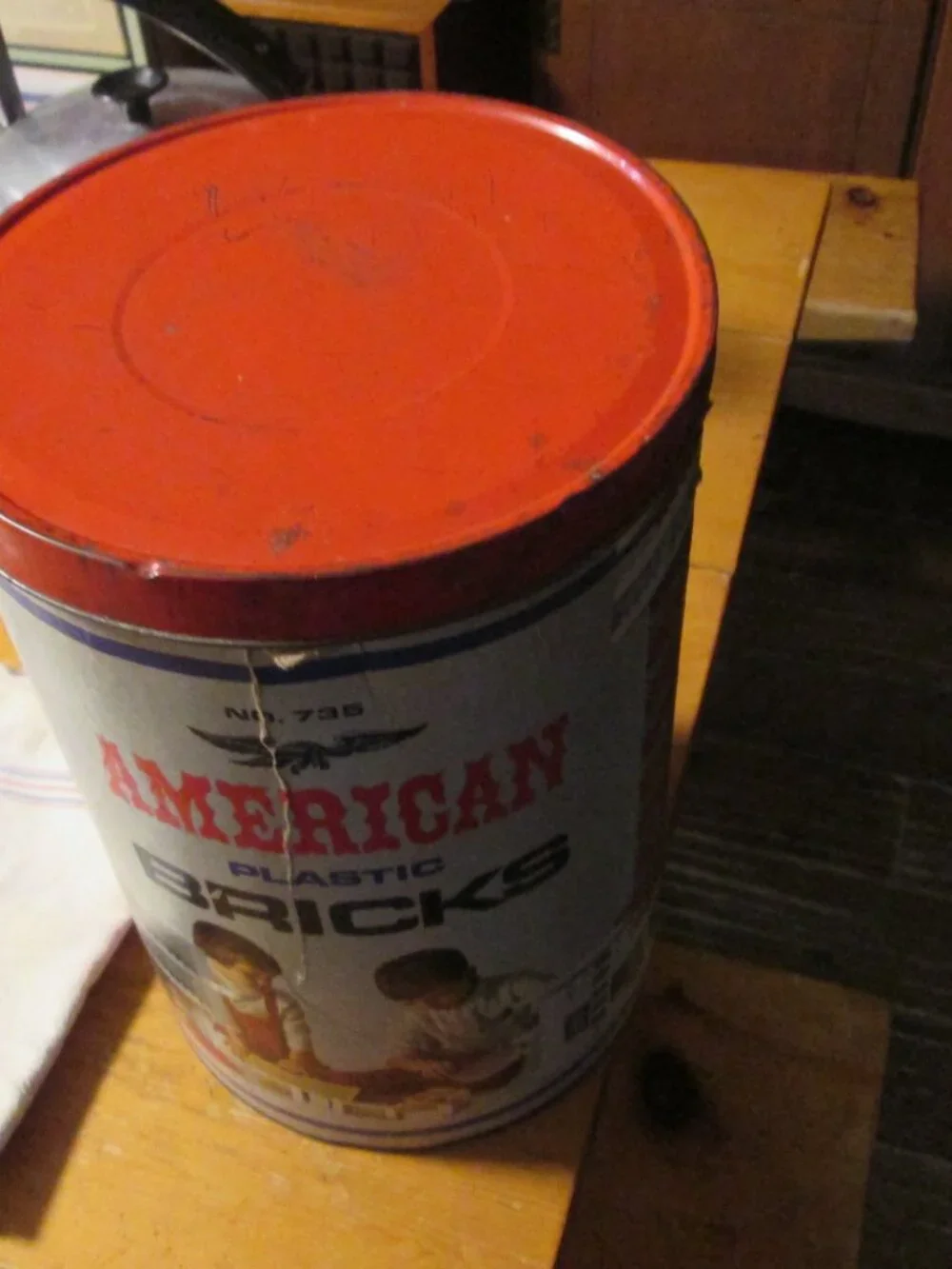 Vtg American plastic Bricks 735  container 510 pc instructions bldg blocks